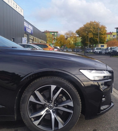 Volvo V60 cena 129900 przebieg: 24649, rok produkcji 2021 z Mrozy małe 781